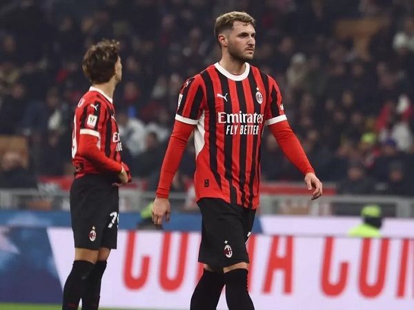 Baru Selesai Liburan, Santiago Gimenez Kembali Berlatih di Milanello